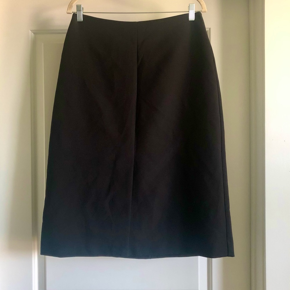 NWOT Alfani zip-up front slit black skirt Sz 4